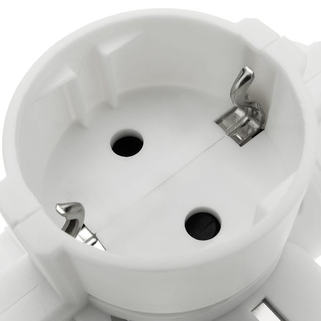 Multiplicador adaptador de clavija enchufe schuko triple blanco con  interruptor - Cablematic