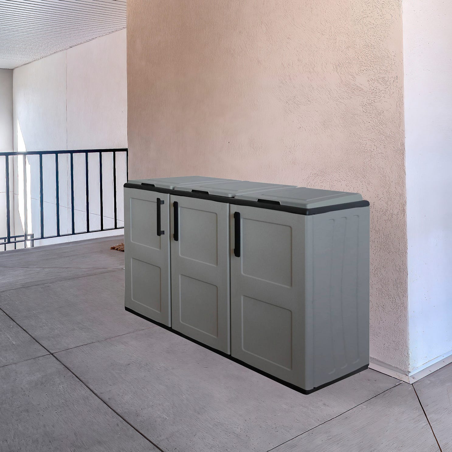 Armoire extérieure ou intérieure, 3 portes et 3 niveaux en polypropylène  ajustables, 100% fabriqués en Itala, 102x37h163 cm, couleur grise