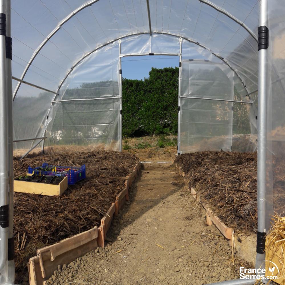 Serre tunnel SEMI-PRO 16m² avec porte sur chaque pignon - Bâche thermique diffusante de haute qualité et structure Ø32mm - 5