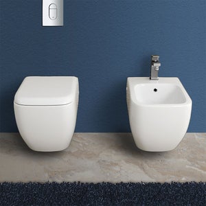 Coppia di Sanitari WC e Bidet Sospesi in Ceramica 48.5x36.5x36.5