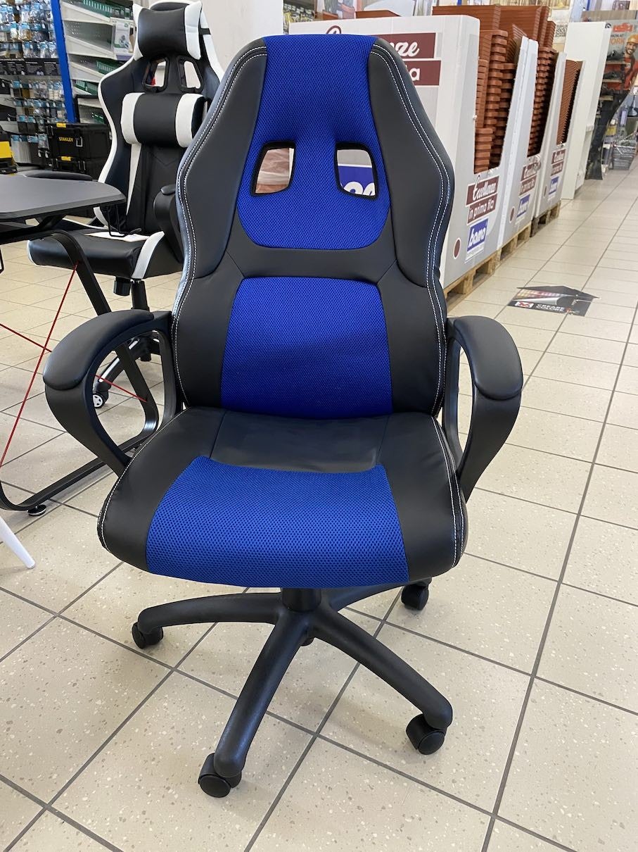 Sedia da gaming girevole in similpelle nera e blu con braccioli