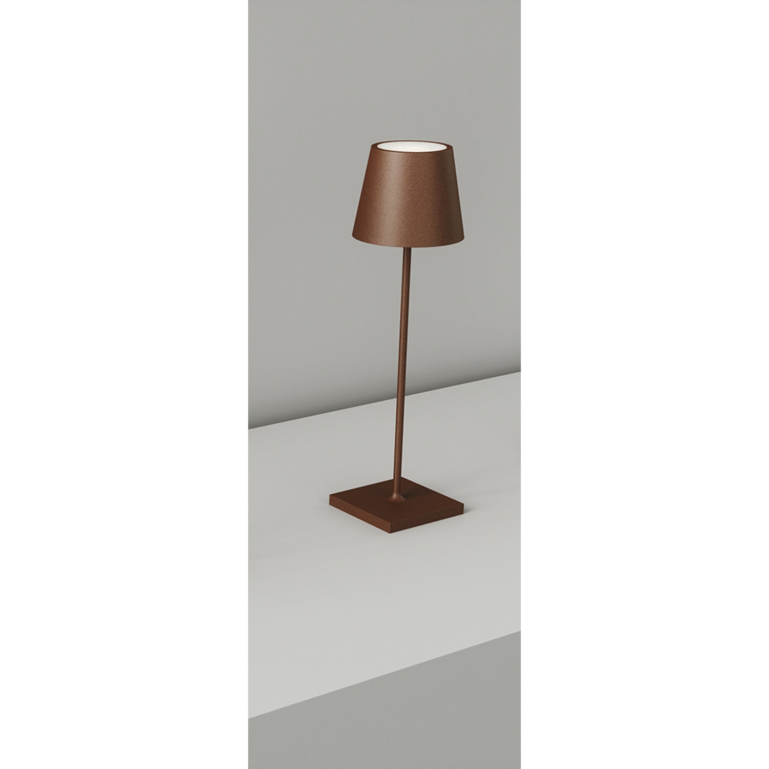 Lámpara led recargable drink en metal bronce con dimmer de luz cálida (3000k)