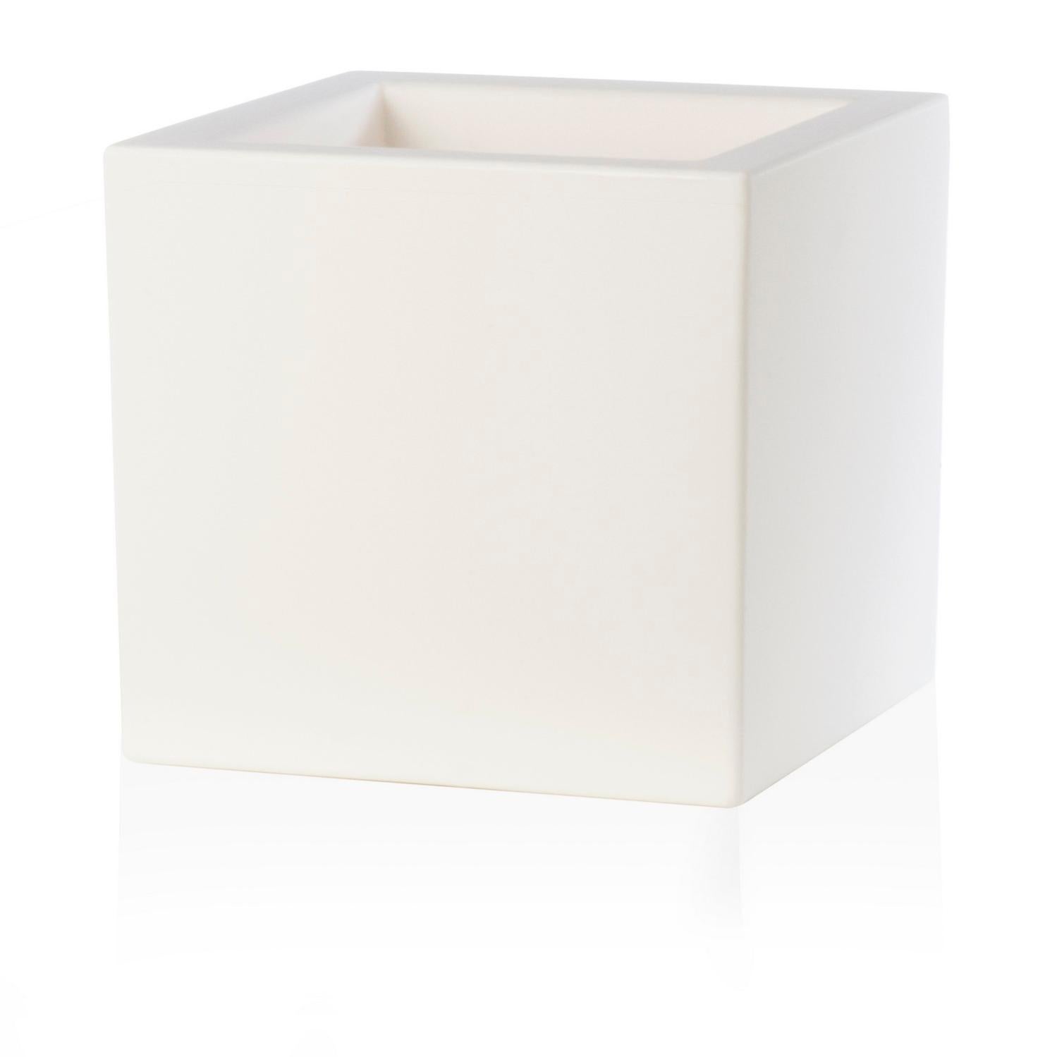 Vaso nero quadrato 13x13x18 - 2,5l x 50pz in plastica