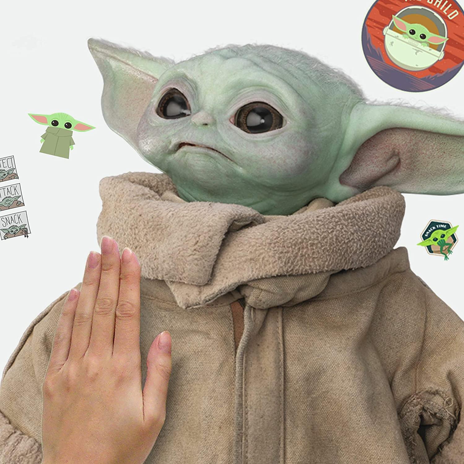 19 Stickers Dont 1 Sticker Geant Repositionnables Mandalorian Bebe Yoda Alias Grogu Debout 55 8x48 9cm Leroy Merlin