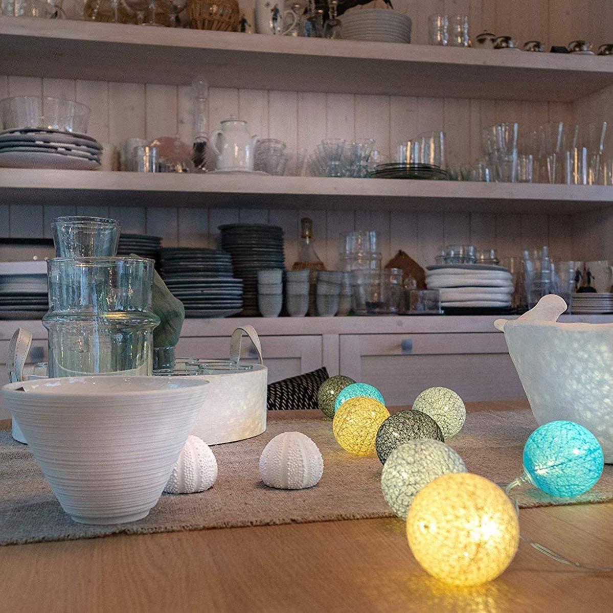 Guirlande Lumineuse Boules Coton Led Usb Veilleuse Bebe 2h Adaptateur Secteur Double Usb 2a Inclus 3 Intensites 16 Boules 3 2m Avatar Leroy Merlin