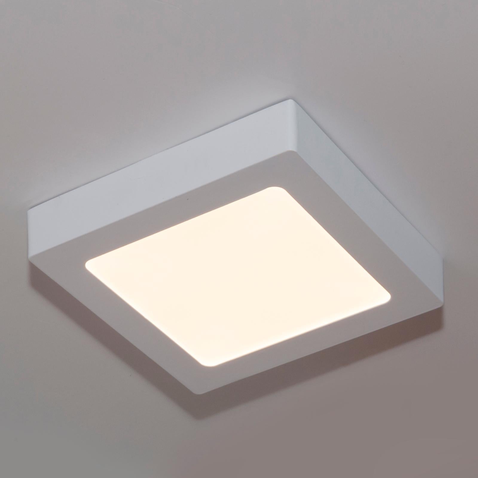 Lampada LED in miniatura con luce spot NERA con interruttore on/off per miniature di case delle bambole in scala 1:12, appesa, alimentata a batteria - Italia