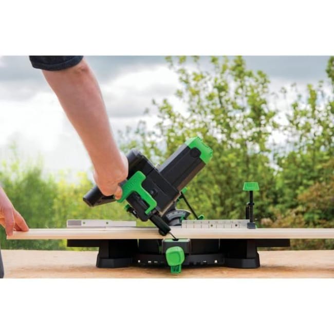 EVOLUTION Power Tools Scie onglet radiale multi mat riaux