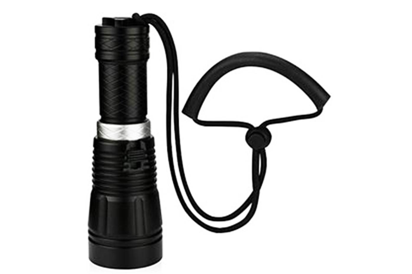 Torcia led subacquea lampada immersione luce fredda sommergibile 50m bl ...