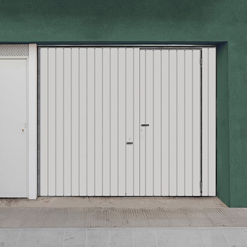 Porte garage basculante manu débordante sans portillon H.200 x l.237 cm  blanc