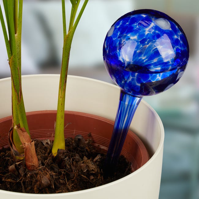Relaxdays Globes d'arrosage lot de 12, Distributeur eau plantes et fleurs,  outil de bureau, Ø 9 cm, verre, bleu