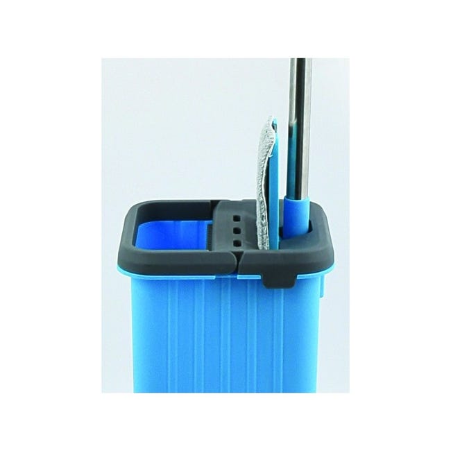 Balai serpillère Smart Mop Compact 360 - 4 lingettes microfibre incluses -  Balai & seau essoreur consomme peu d'eau Liseré Vert
