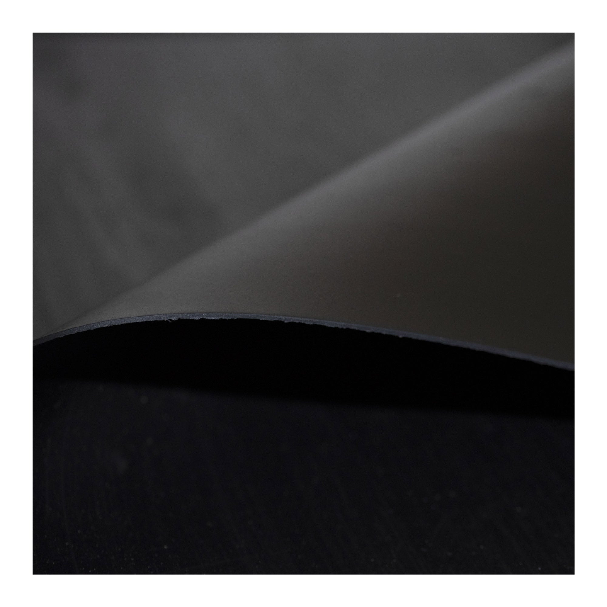 Pannello Insonorizzante Nero in Gomma Piombo da 2,3 mm ad Alta Densità