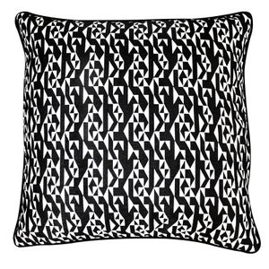 Federa Cuscino con Stampa Zigzag Kuatéh Breda 55x30 cm Nero e Bianco