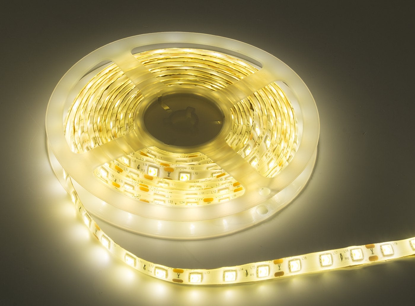 Striscia A Led Luce Calda Smd 5050 Bobina Strip Adesiva 5 M Metri 300 Led Gialla Leroy Merlin 