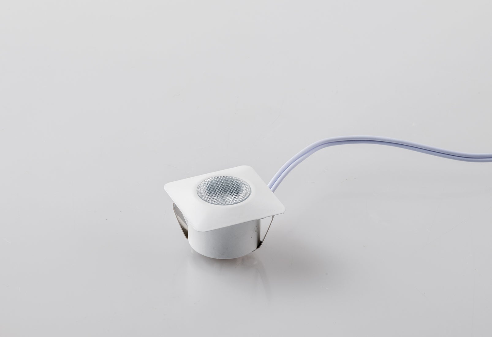 Led empotrable cuadrado asso de aluminio blanco 1w 4000k (luz natural)