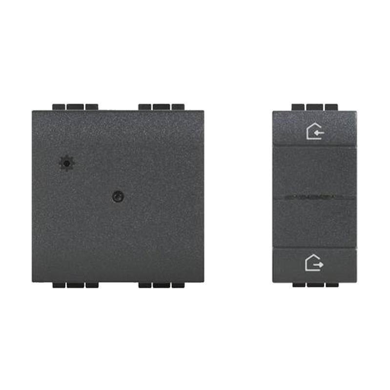 Presa Bivalente Arc 2p-10/16a Nera Compatibile Living Marlanvil