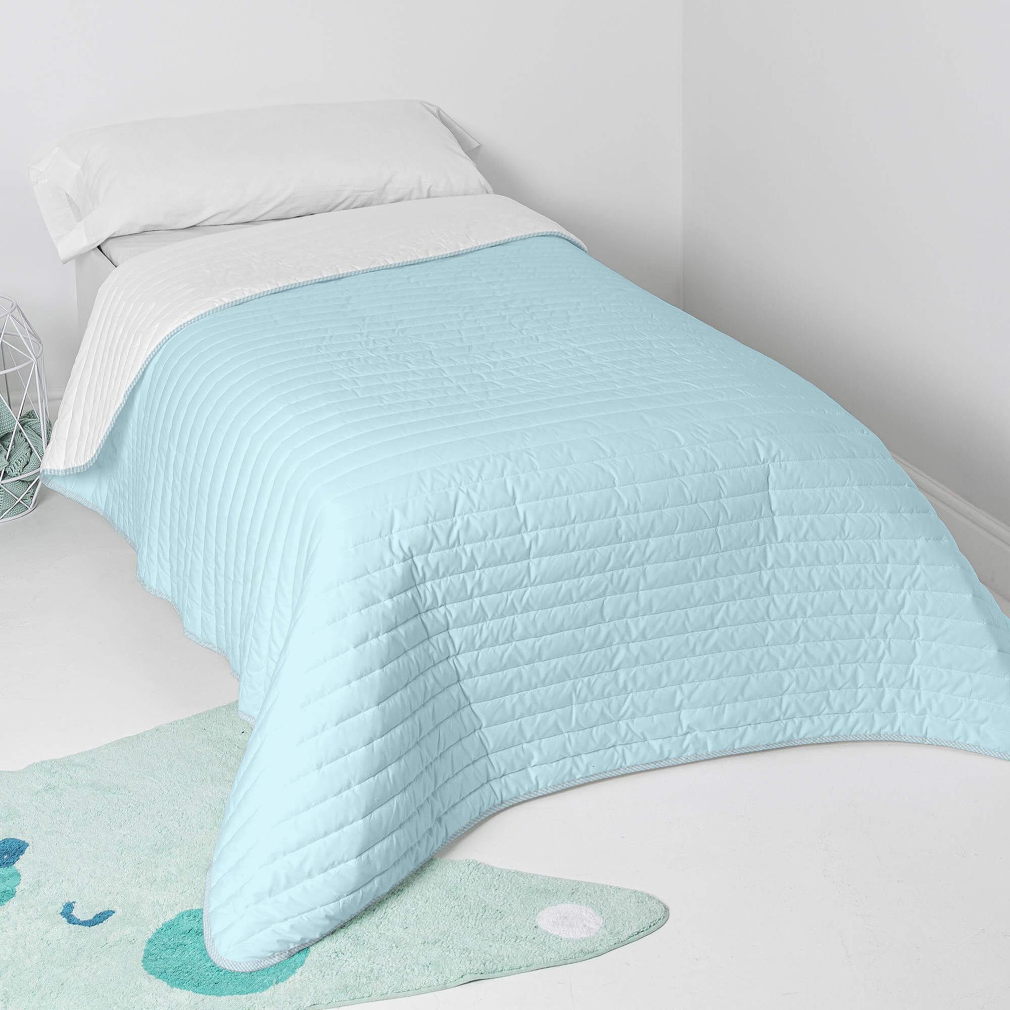 Couvre-lit Delindo Bleu 220x240cm - 100% Polyester - Qualité Supérieure Pour Lit Double - Certifié Oeko-Tex