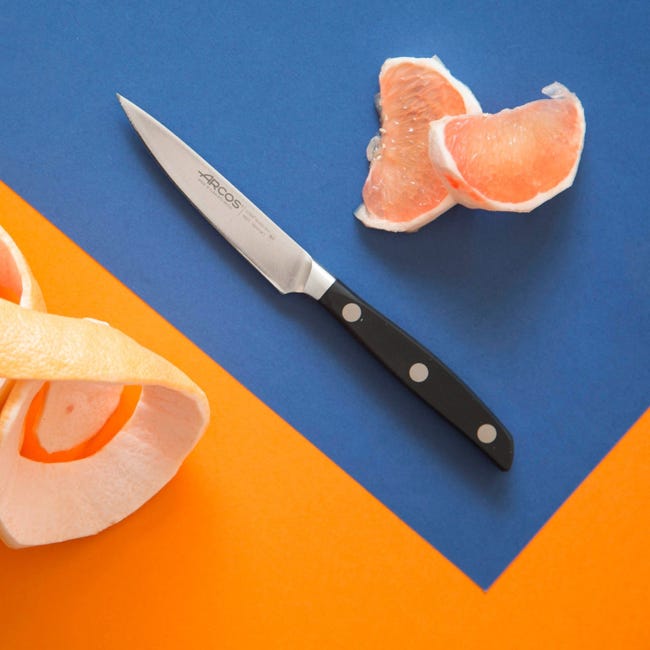 ARCOS Juego de 3 cuchillos de pelar de acero inoxidable y mango ergonómico  de polipropileno para cortar frutas, verduras y tubérculos. Serie Nova.