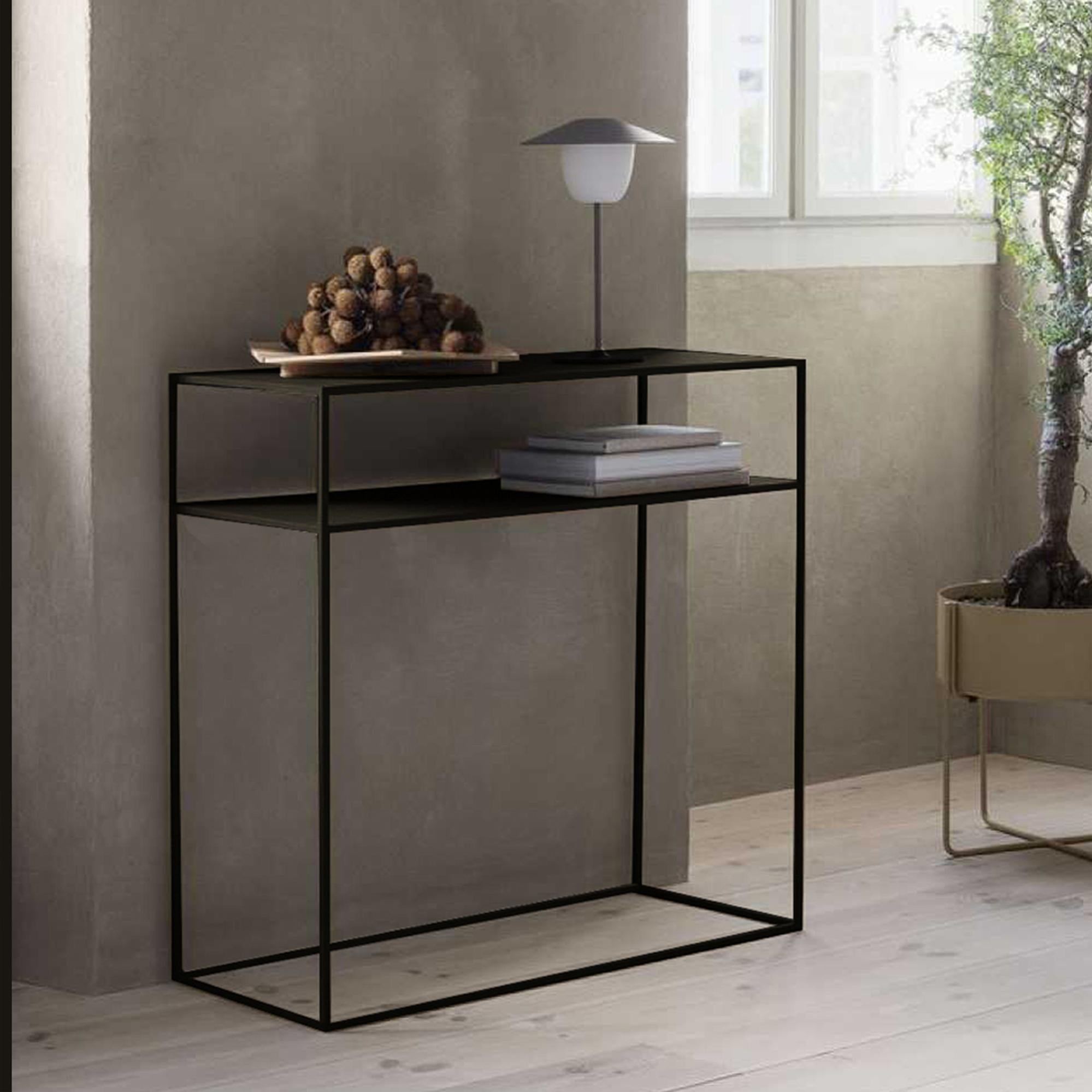 Tavolino Consolle 3 Piani Per Soggiorno – 60x22x57 Cm, Effetto Rovere, Struttura A Doghe Inclinate, Per Divano E Relax