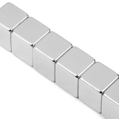 Lot De 5 aimants cube en Néodyme 15x15x15mm | Leroy Merlin petit aimant leroy merlin