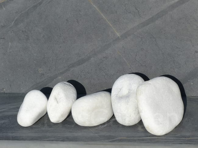 Gros Galets Blanc 100 0 Pack 5 Galets Leroy Merlin Gros Galets Blanc 100 0 Pack 5 Galets Leroy Merlin