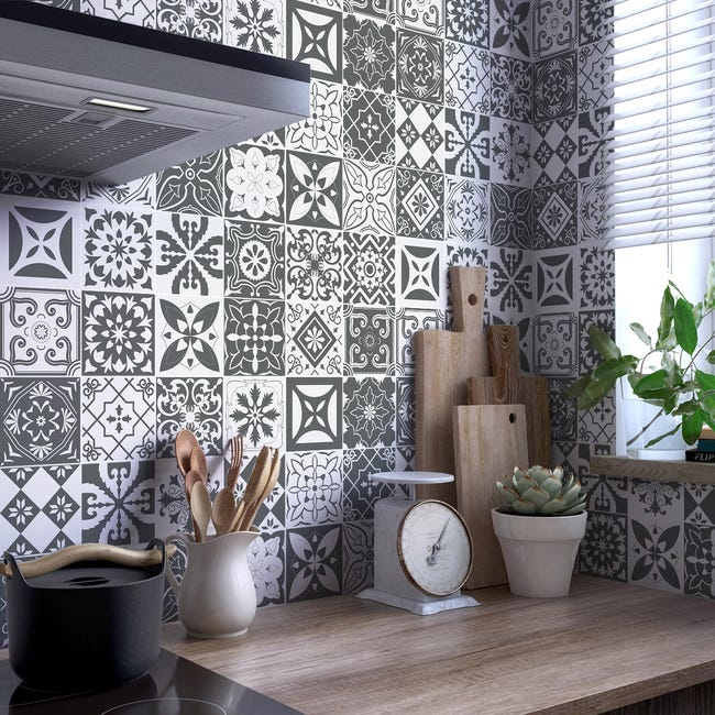 30 stickers carreaux de ciment azulejos melania  Carreau de ciment,  Carrelage traditionnel, Carreaux de ciment salle de bain