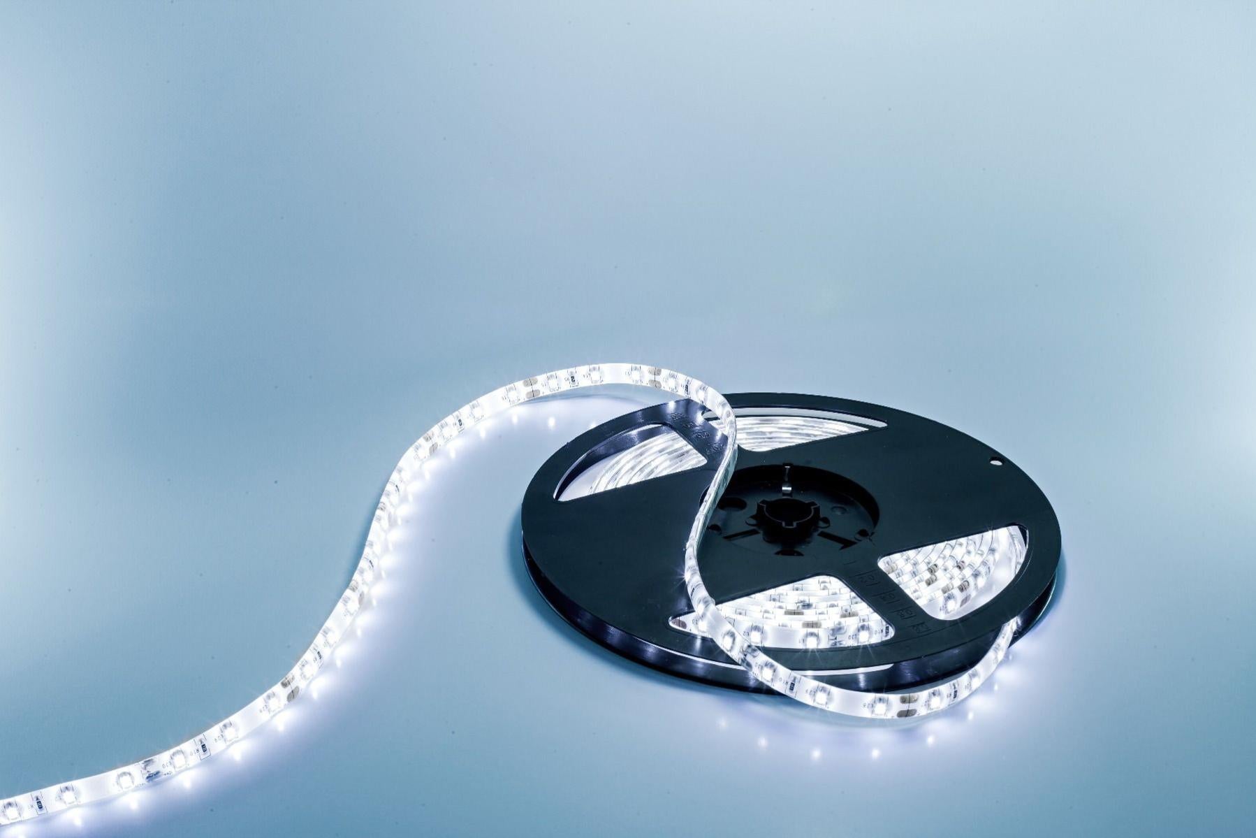 Bobina Strip LED 3014 IP21 120PL Leroy Merlin