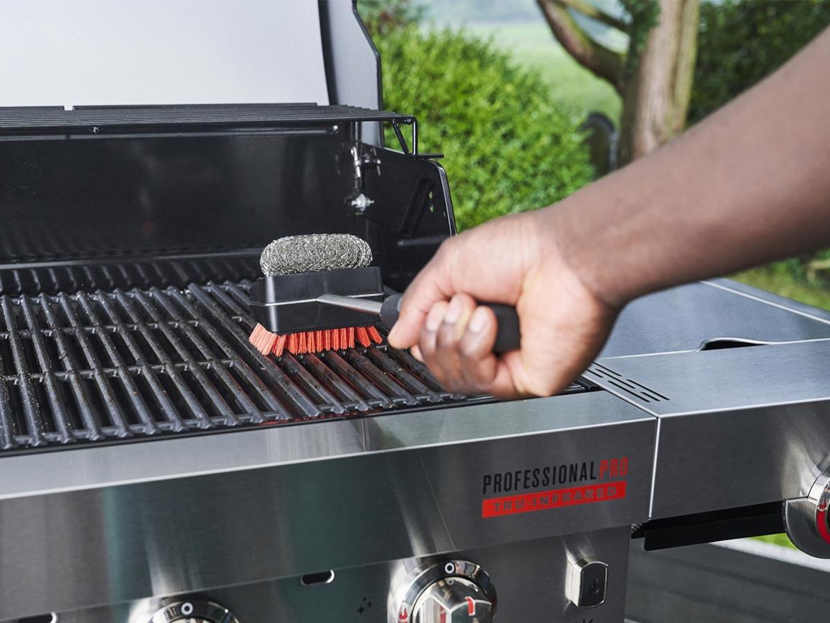 Spazzola Char-Broil Premium per la pulizia a caldo e a freddo | Leroy