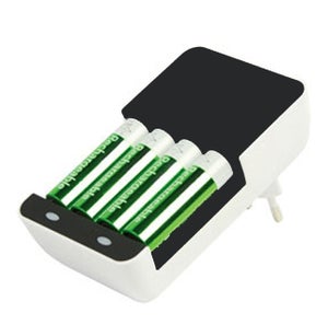 Chargeur de piles avec 4 piles rechargeables AA - ExpressPoly