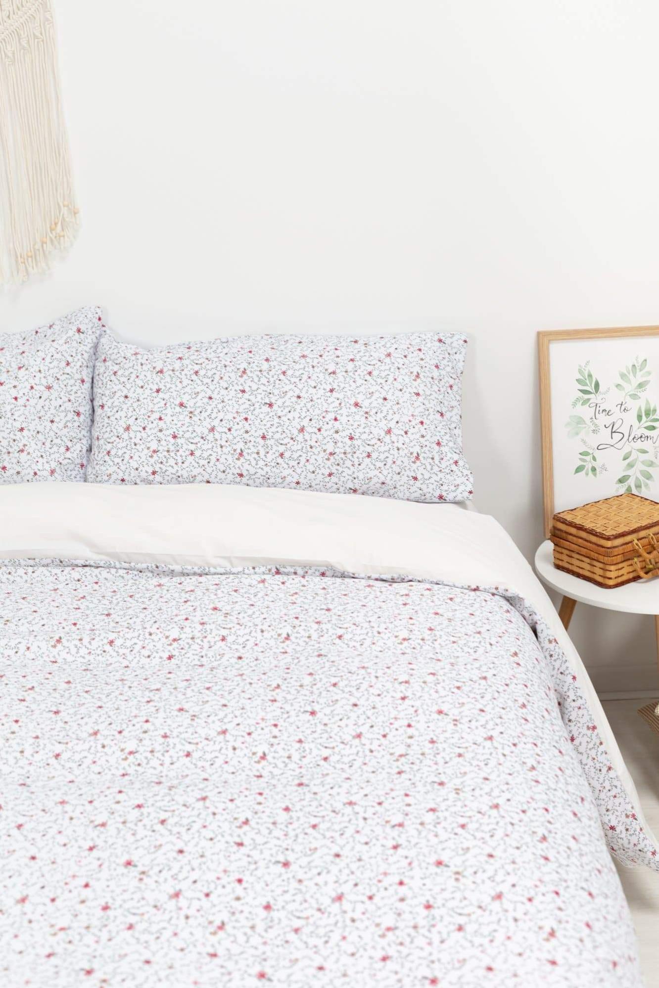 Funda Nórdica Florecitas Poliéster Blanco Cama150 Merlin