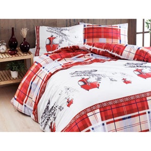 Letto Matrimoniale Lungo Lettiera Bianca E Cuscino Rosso Bianco