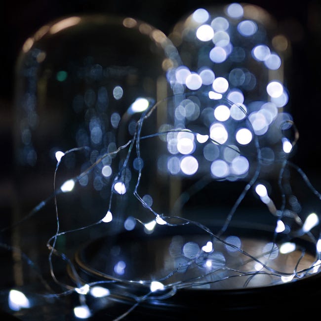 Luces Decorativas LED Blanco Frío con Pilas, Guirnalda de de 1m y Led para Navidad | Leroy Merlin