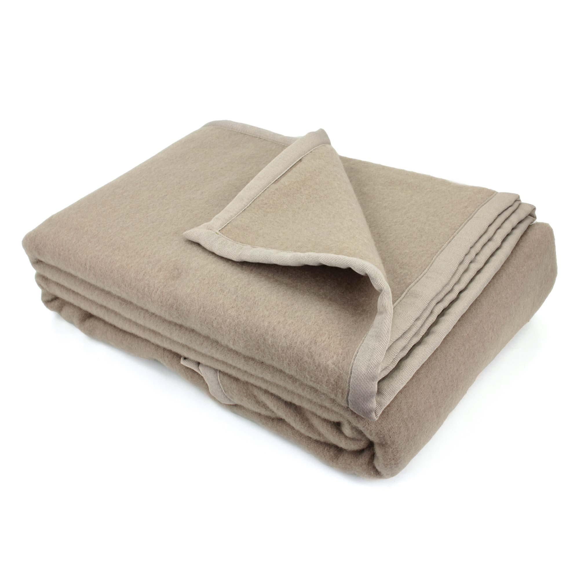 Echarpes en laine ou cachemire, confection italienne. Qualité prix