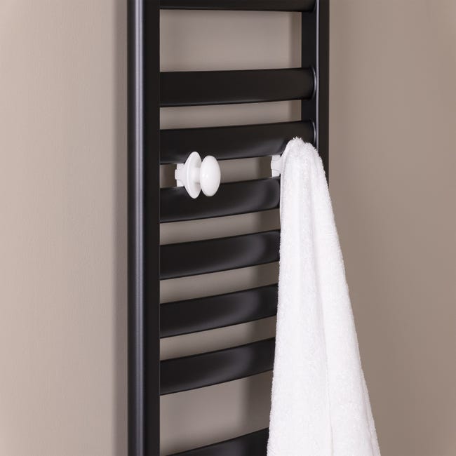 Supports avec pince pour radiateurs sèche-serviettes - Tuyaux Ø22 mm -  Capacité 75 Kg - Blanc : : Cuisine et Maison
