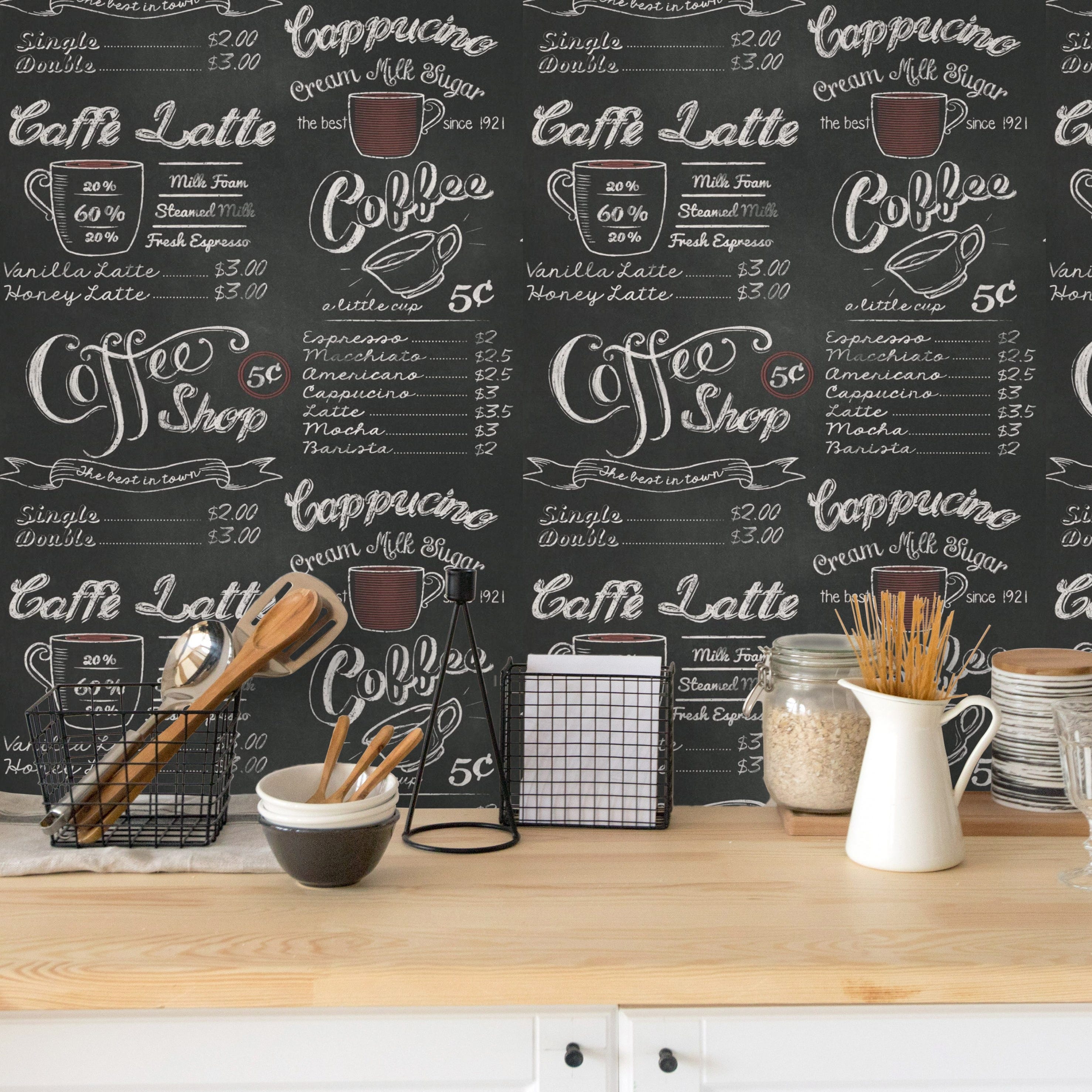 Papier peint tableau noir avec des dessins à la craie lettres cafés et  tasses - Coffee Shop 421621 de GAULAN - Rouleaux de 10 m x 0,53 m