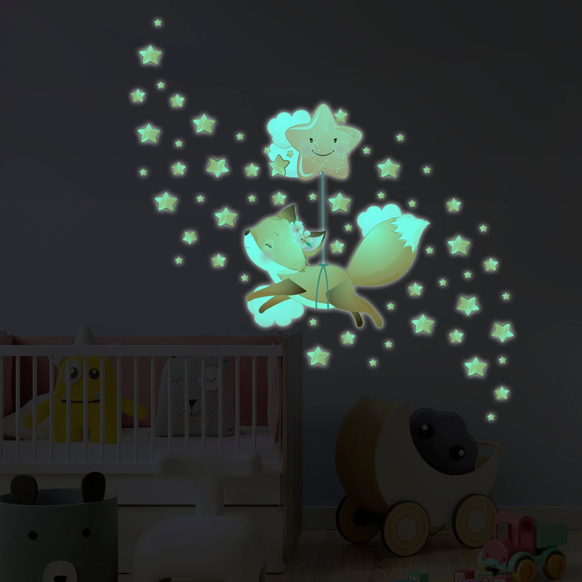 Sticker phosphorescent lumineux - OURSON PILOTE + 50 ÉTOILES - Autocollant  mural plafond enfant fluorescent - 110x120cm