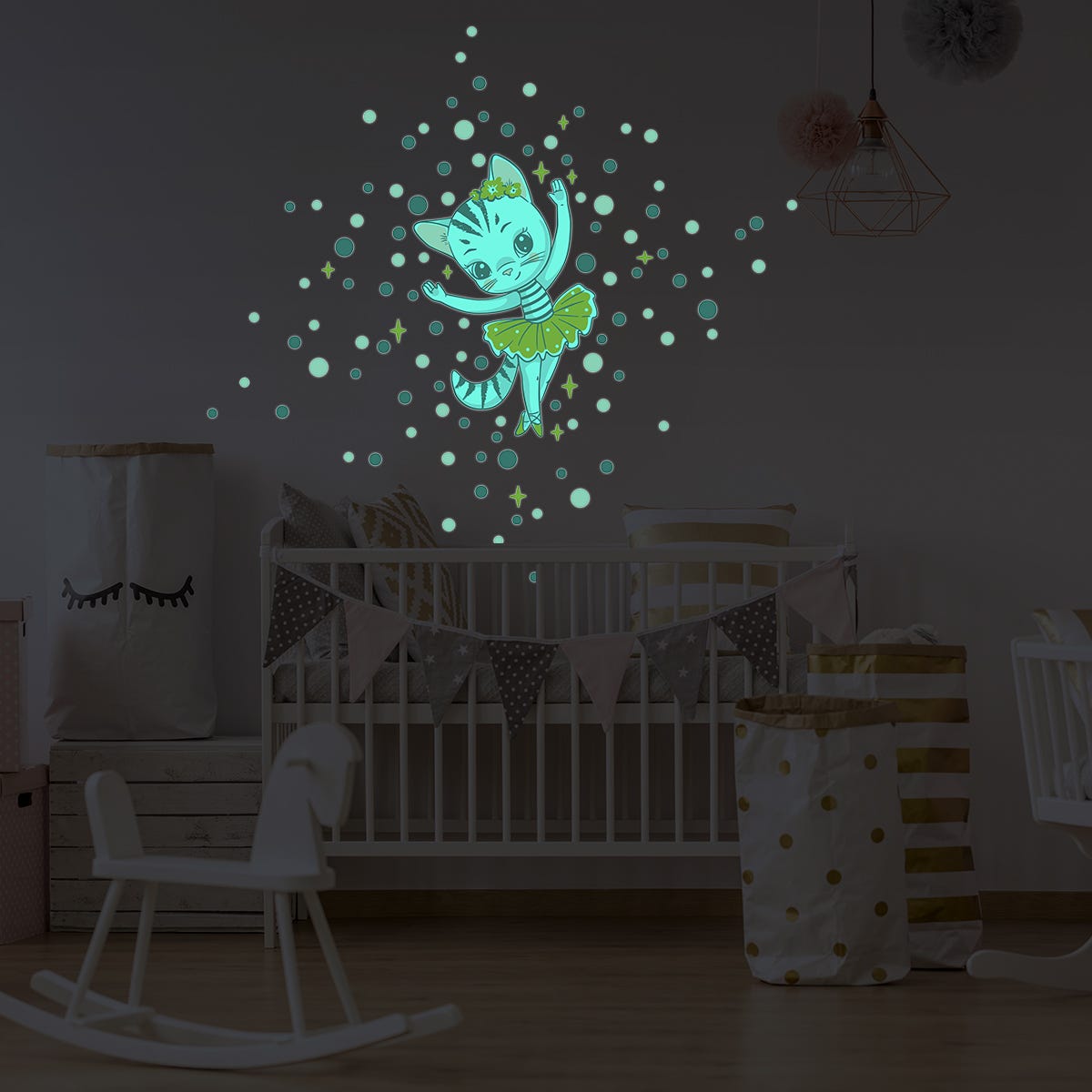 Stickers chambre bébé – stickers bébé phosphorescent – ambiance-sticker