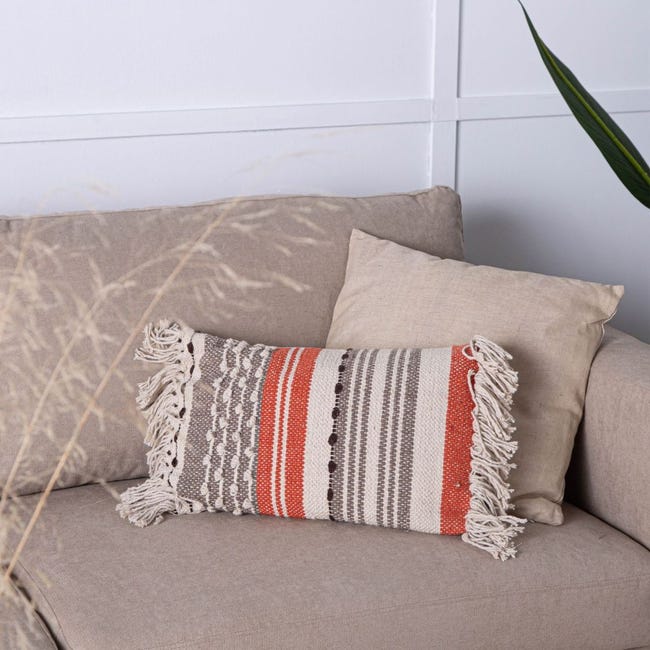 Cojín sofá con flecos 50x30 cm terracota Dyr