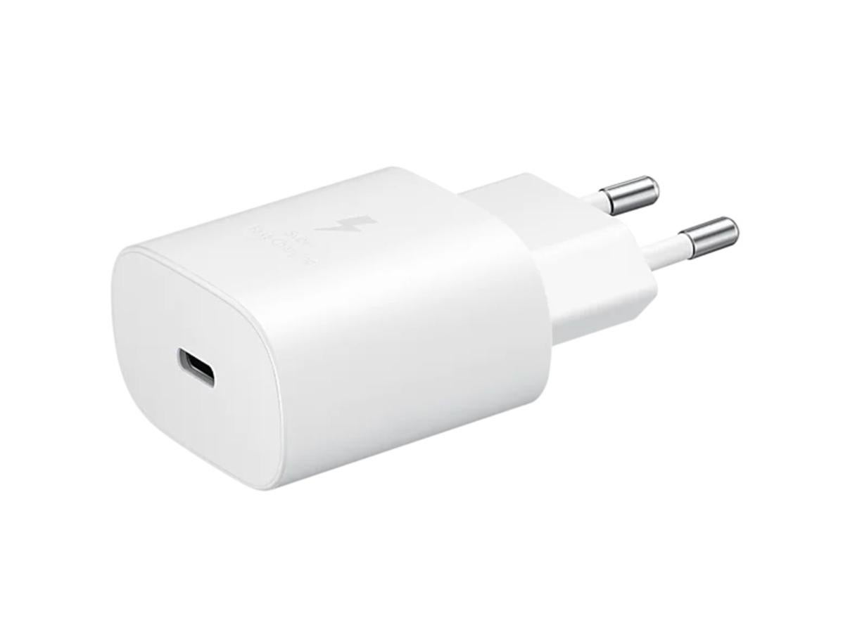 P16C Auto Caricabatteria Cavo Adattatore 3,5m USB + Tipo C Angolato per