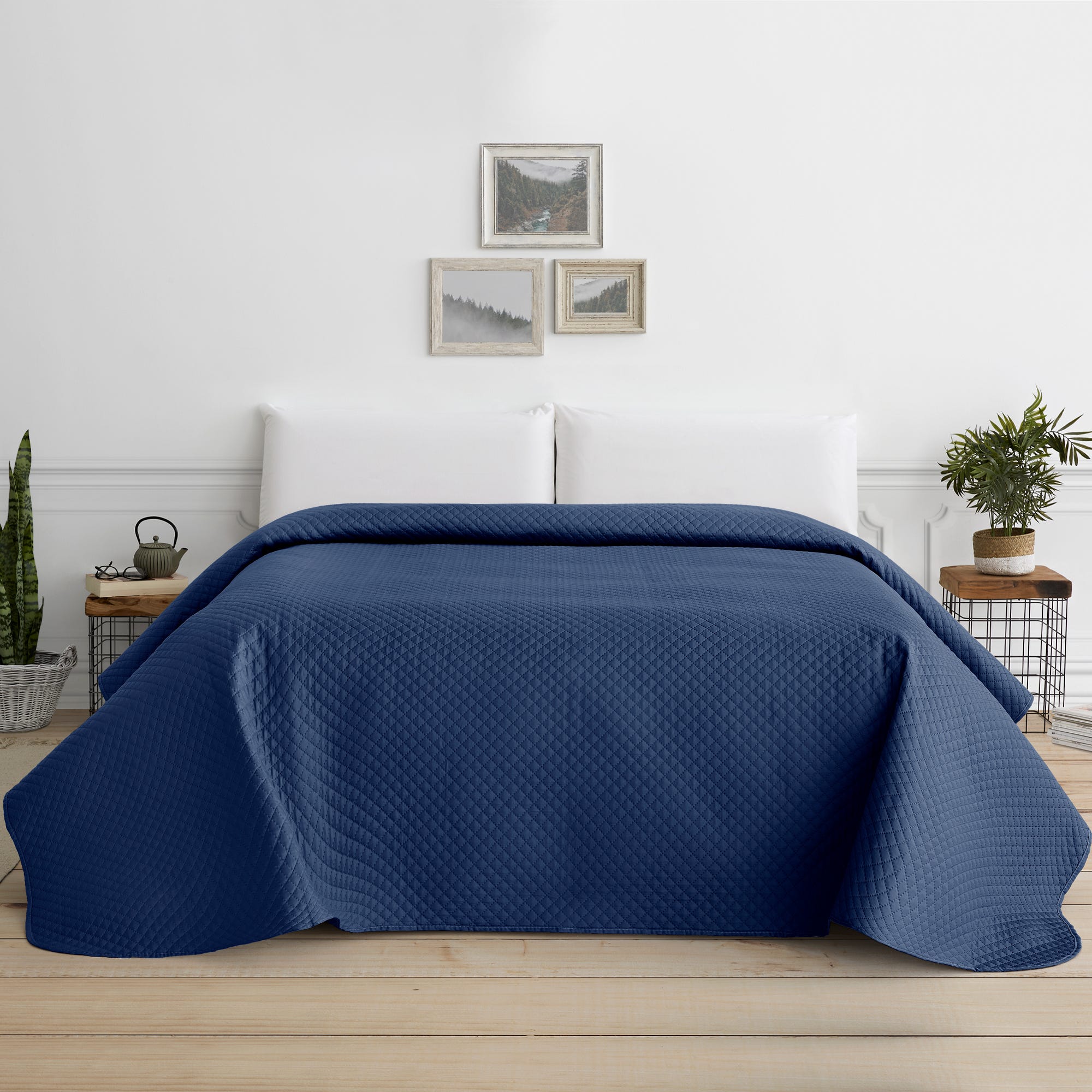 Colcha Bouti para Cama Verano. Colcha cubre cama acolchada reversible  Rombos. Cama 150 - 250 x 260 cm. Color Azul Marino.