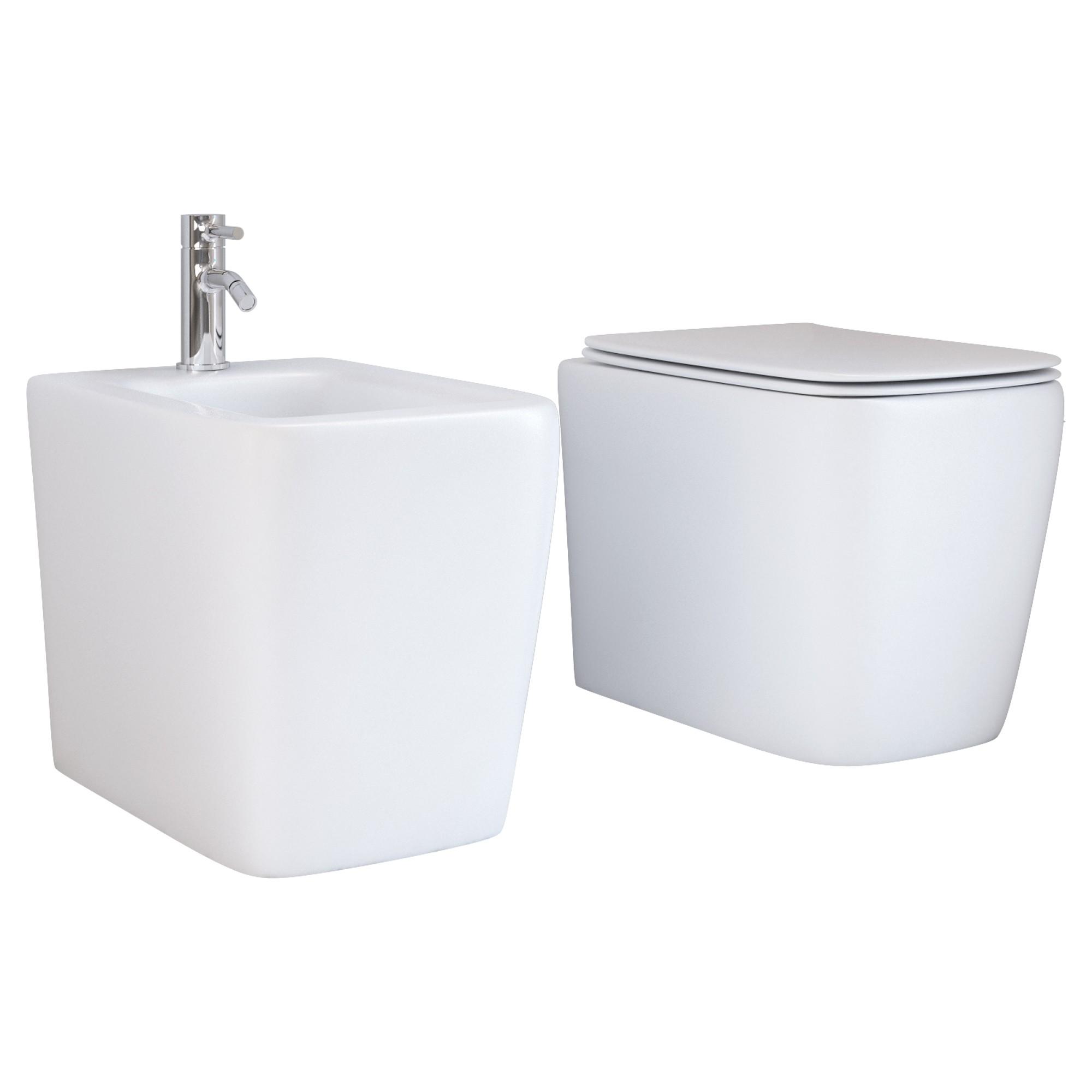 Coppia Di Sanitari Wc E Bidet A Terra Filo Muro In Ceramica