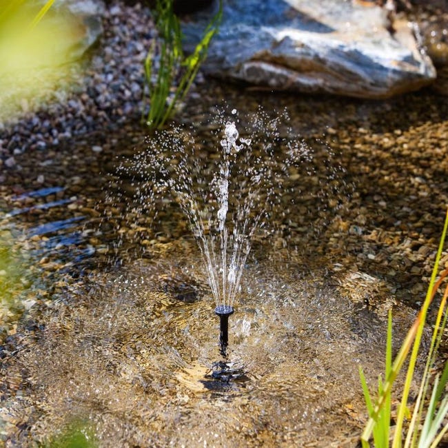 Pompe à eau solaire pour fontaine, bassin ou jardin avec câble de 5m -  Décoration d'extérieur - Achat & prix