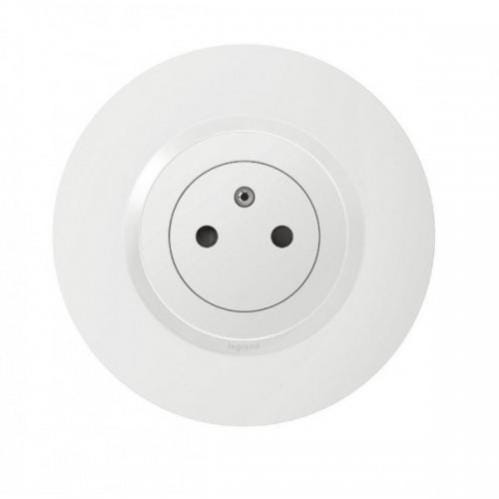 Lot de 5 prises de courant 2P+T Surface complet Dooxie One 16A - Blanc - 300421 - Legrand Lot de 5 prises de courant 2P+T Surface complet Dooxie One 16A - Blanc - 300421 - Legrand