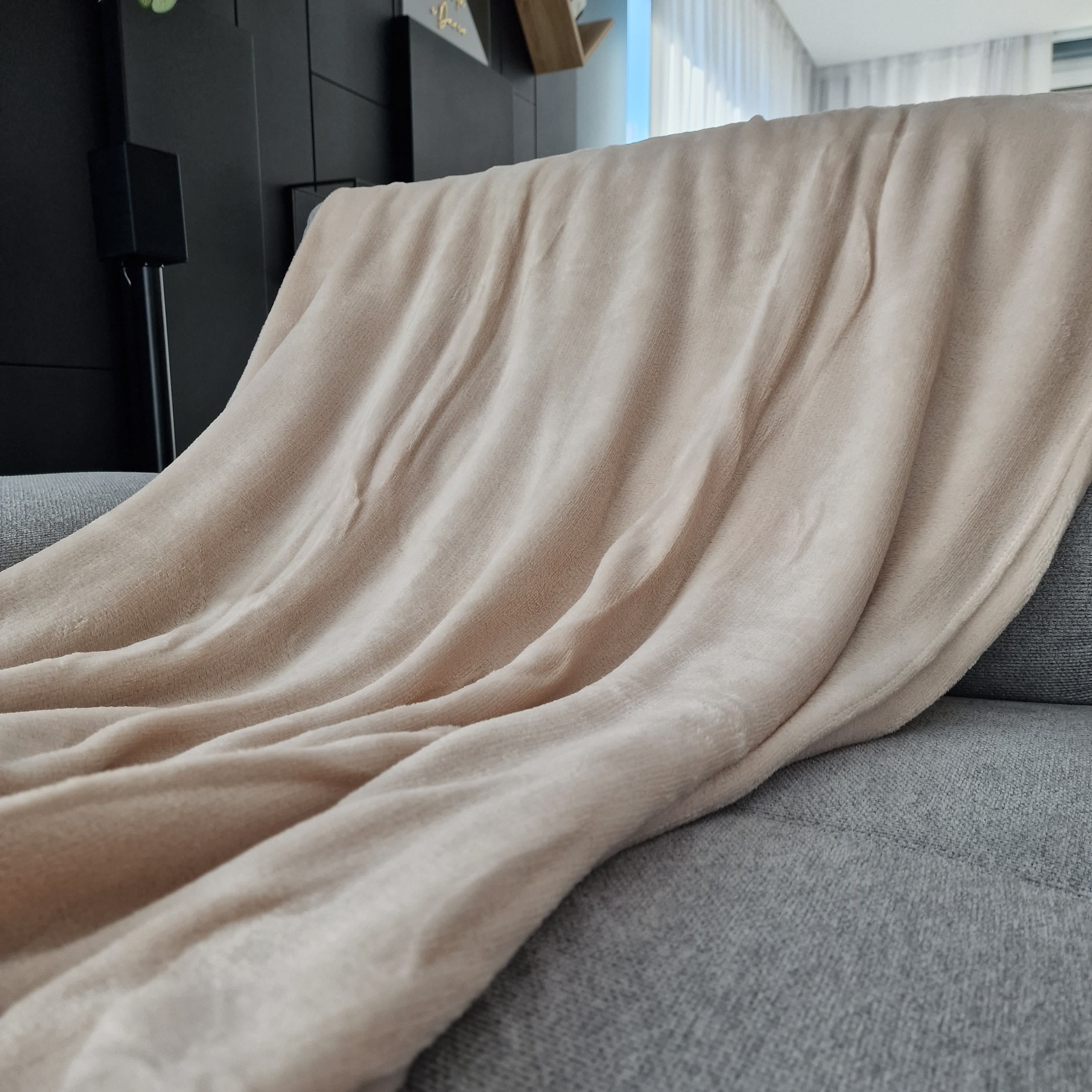 Manta para cama o sofá de 220x240 cm hecha de algodón color gris