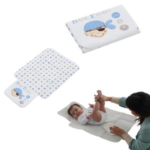 Cambiador bebe impermeable con sistema anticaídas SafeLock (50x70