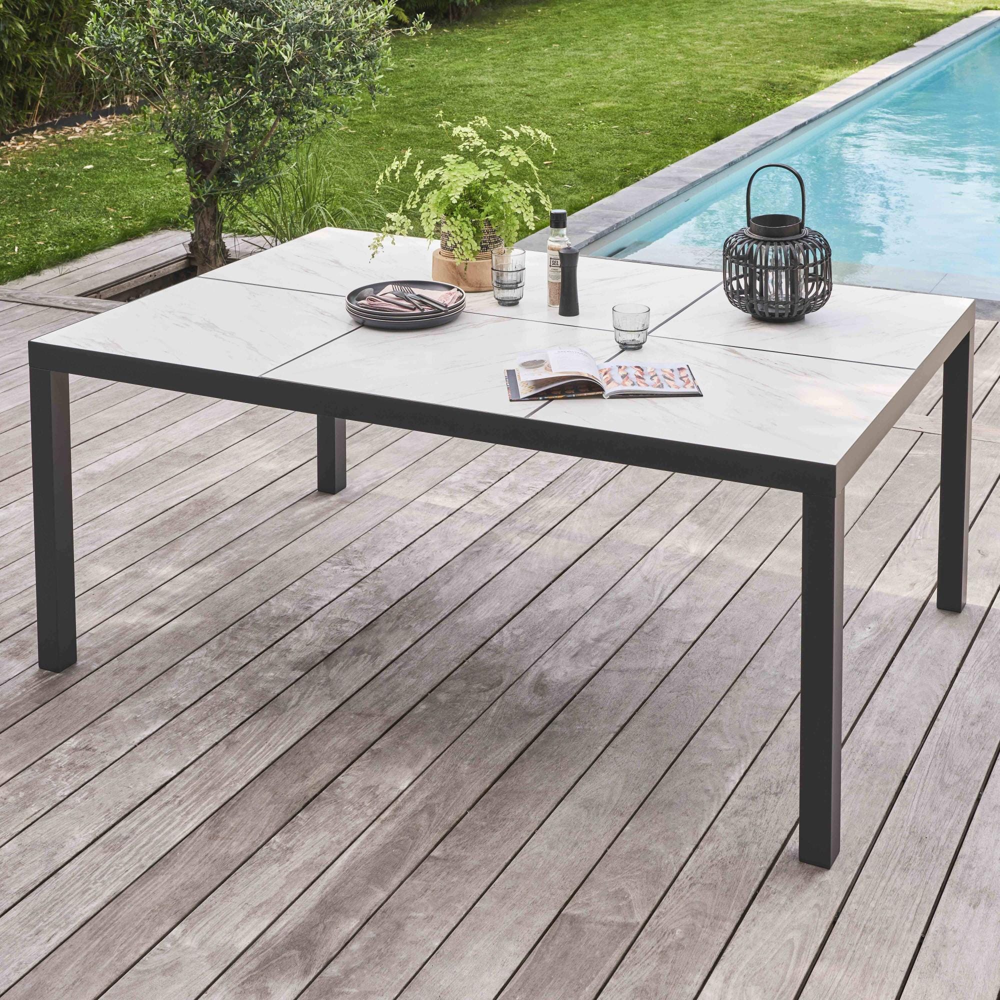 Tavolo da terrazza in acciaio e ceramica con 2 poltrone - Oviala Tavolo da terrazza in acciaio e ceramica con 2 poltrone - Oviala