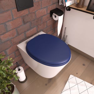 Siège de toilette-WC siège MDF blanc mat avec charnières métalliques.