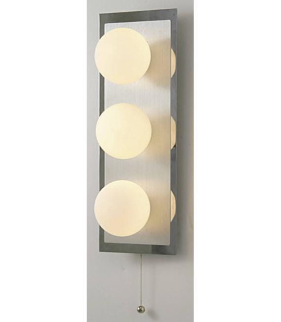 Applique Murale Ip44 Globe Avec Interrupteur A Tirette 3 Ampoules In Chrome Poli Verre Opal Leroy Merlin