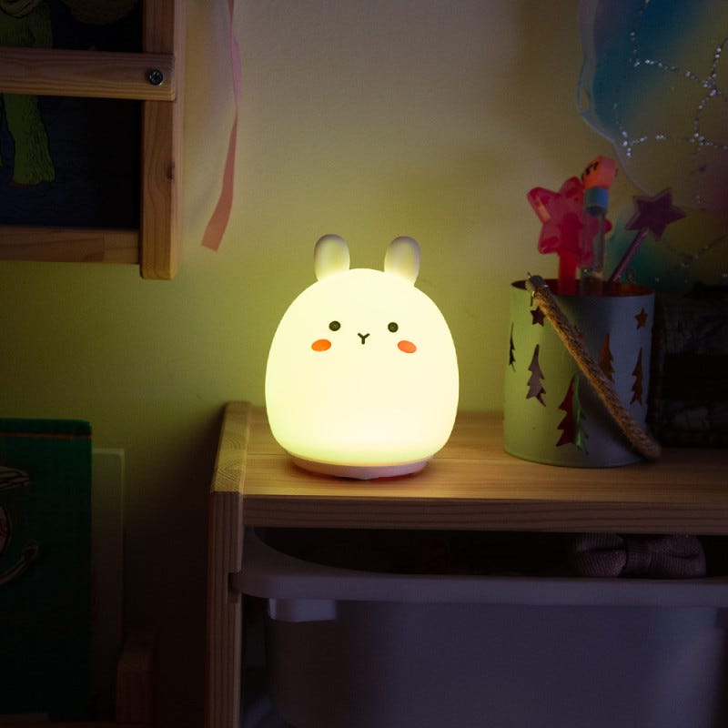 Lampara nocturna de mesa LED Infantil quitamiedos y recargable Rabbit