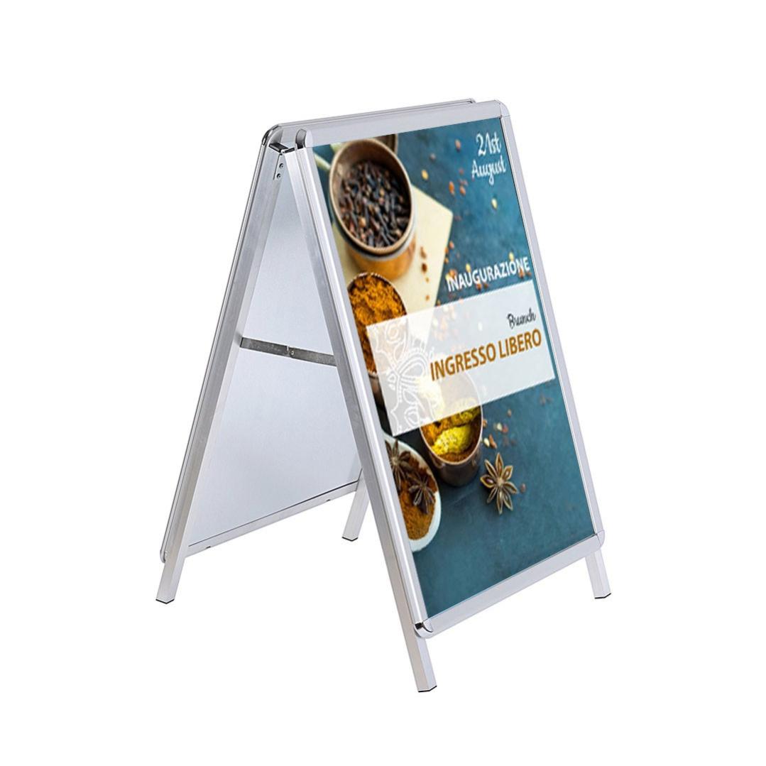 Danieli store | caballete pubicitario de doble cara con marcos abatible de aluminio tamaño 59,4x84,1 cm
